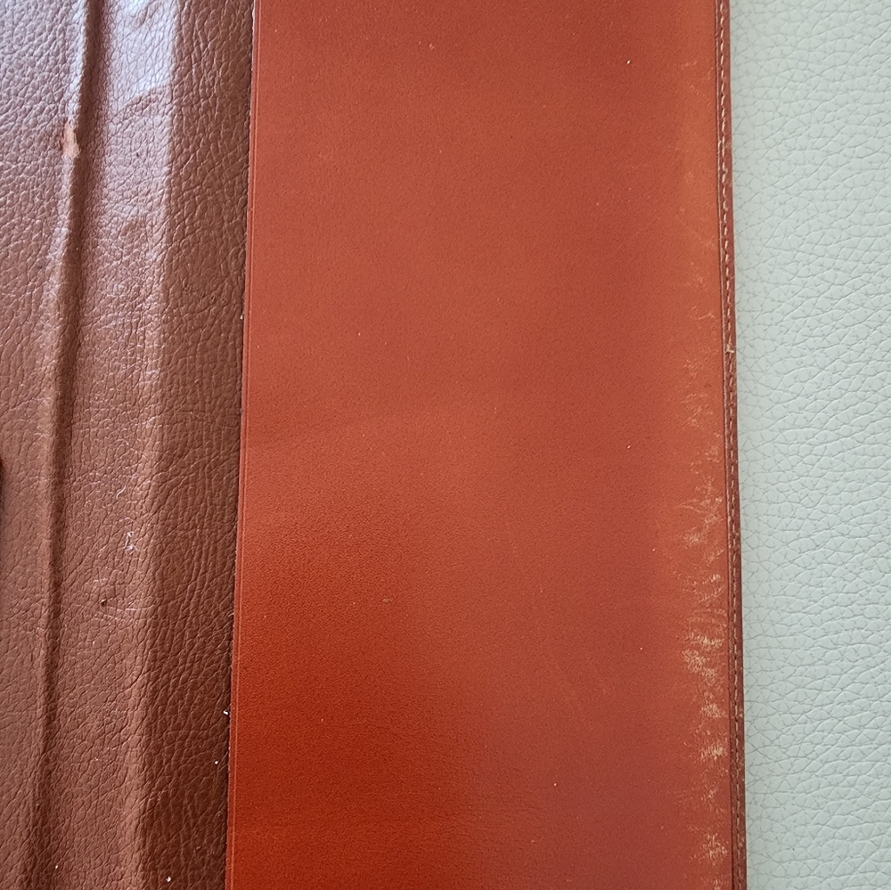 Authentic Fendi Wallet / Envelope - Picture 7 of 7